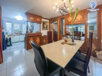 *****บ้านเดี่ยวมือสองย่านกรุงเทพฯ ม.พาร์คเวย์โฮม รามคำแหง เนื้อที่มากถึง 52 ตร.ว. ฟังก์ชันจัดเต็ม 4 ห้องนอน 3 ห้องน้ำ 2 ที่จอดรถ ตกแต่งสวยงาม แถมฟรี! 3 เครื่องปรับอากาศ, 1 เครื่องทำน้ำอุ่น บนทำเลเยี่ยม ใกล้รถไฟฟ้าในอนาคตสายสีส้ม "สถานีน้อมเกล้า"